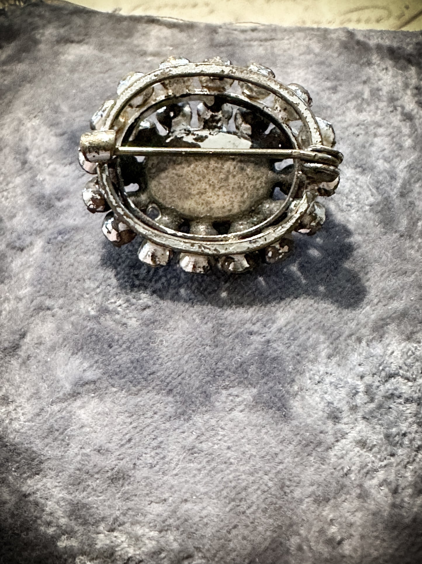 Antique paste amethyst oval brooch