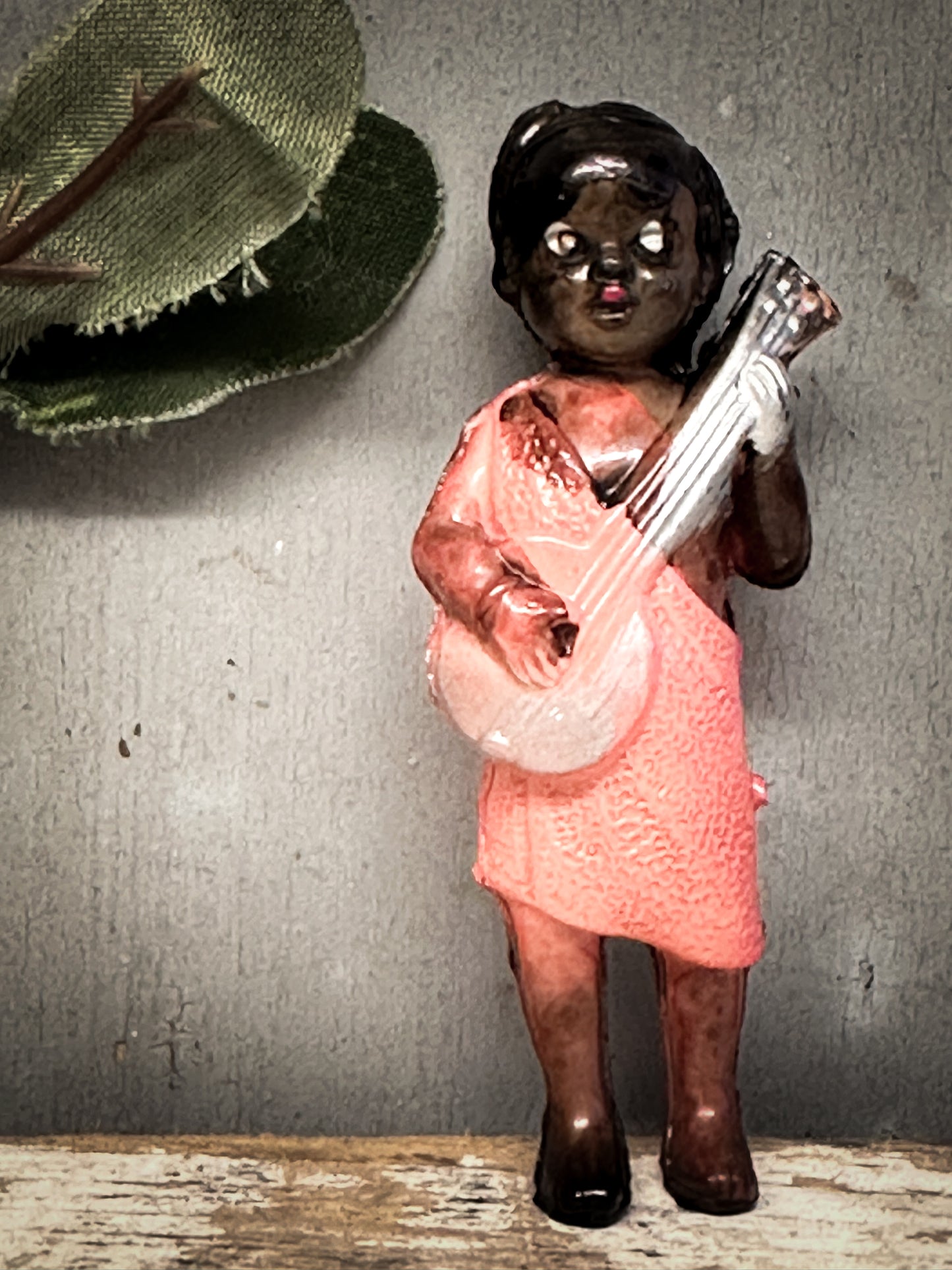 Rare Mid-Century Japanese Celluloid Musician Figurine – Hand-Painted – c.1930s–50s