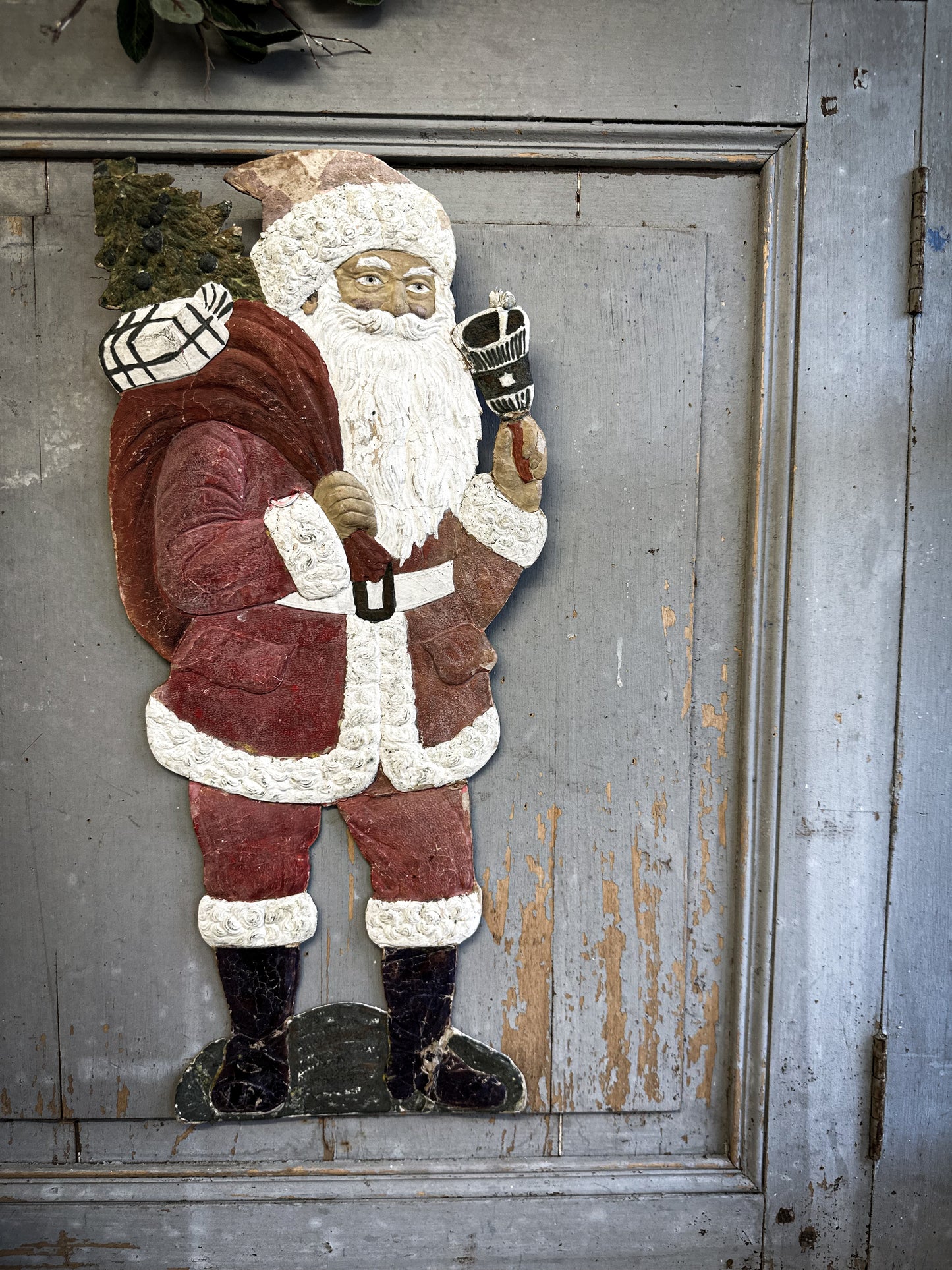 Early 20th-Century German Father Christmas Plaque
c.1920–1935 With Oral Provenance from the Bletchley Museum Collection