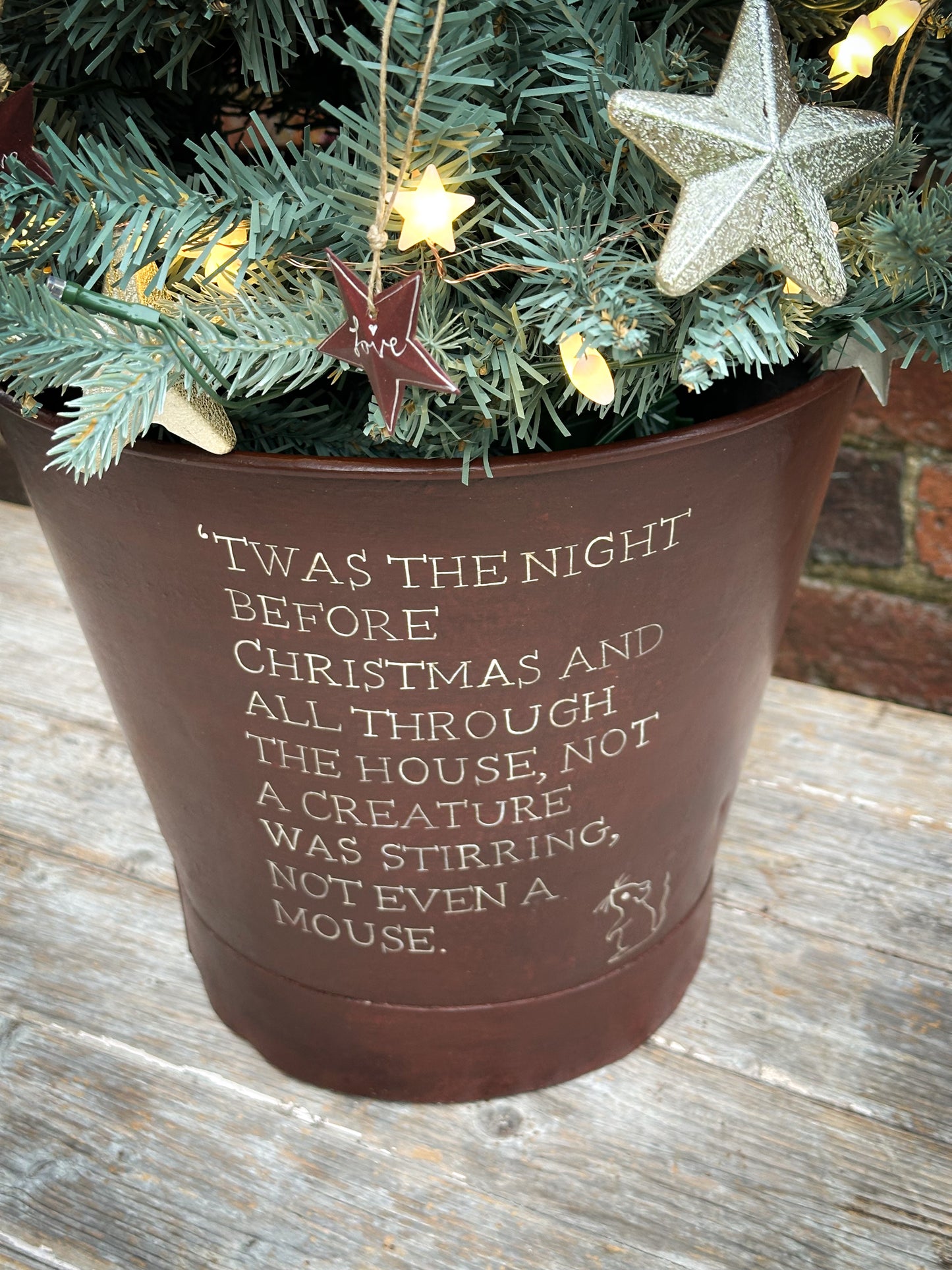 A beautiful heirloom vintage galvanised bucket hand painted using traditional sign writer’s techniques and materials