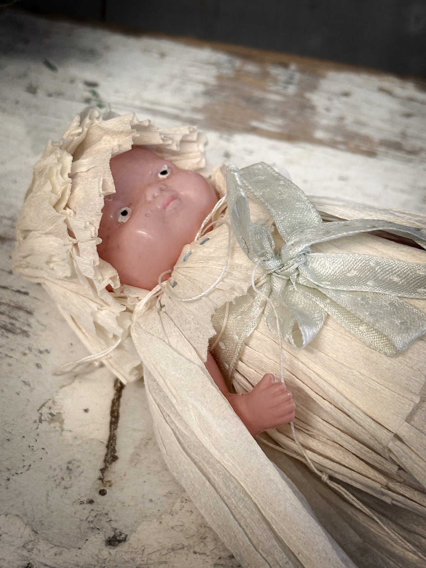 Early 20th Century German Crepe-Paper Dressed Doll
With oral provenance linking it to the Bletchley Museum collection