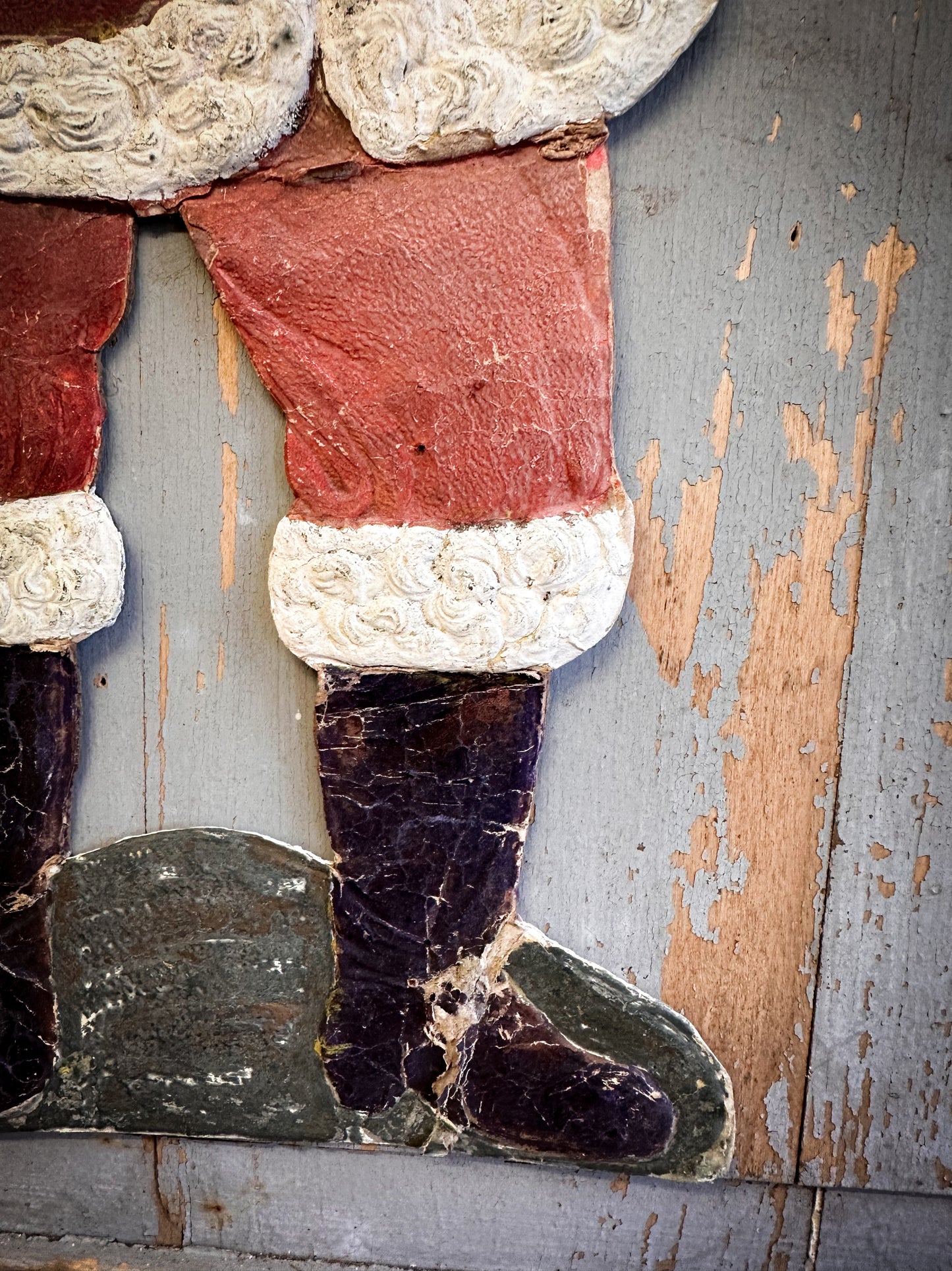 Early 20th-Century German Father Christmas Plaque
c.1920–1935 With Oral Provenance from the Bletchley Museum Collection