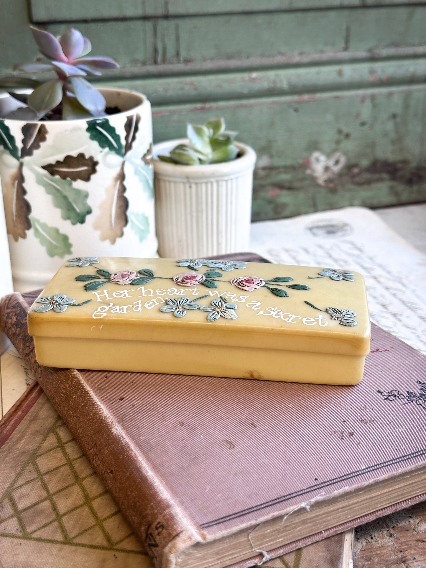 “Her Heart Was a Secret Garden” – Vintage Floral Painted Soap / Trinket Box