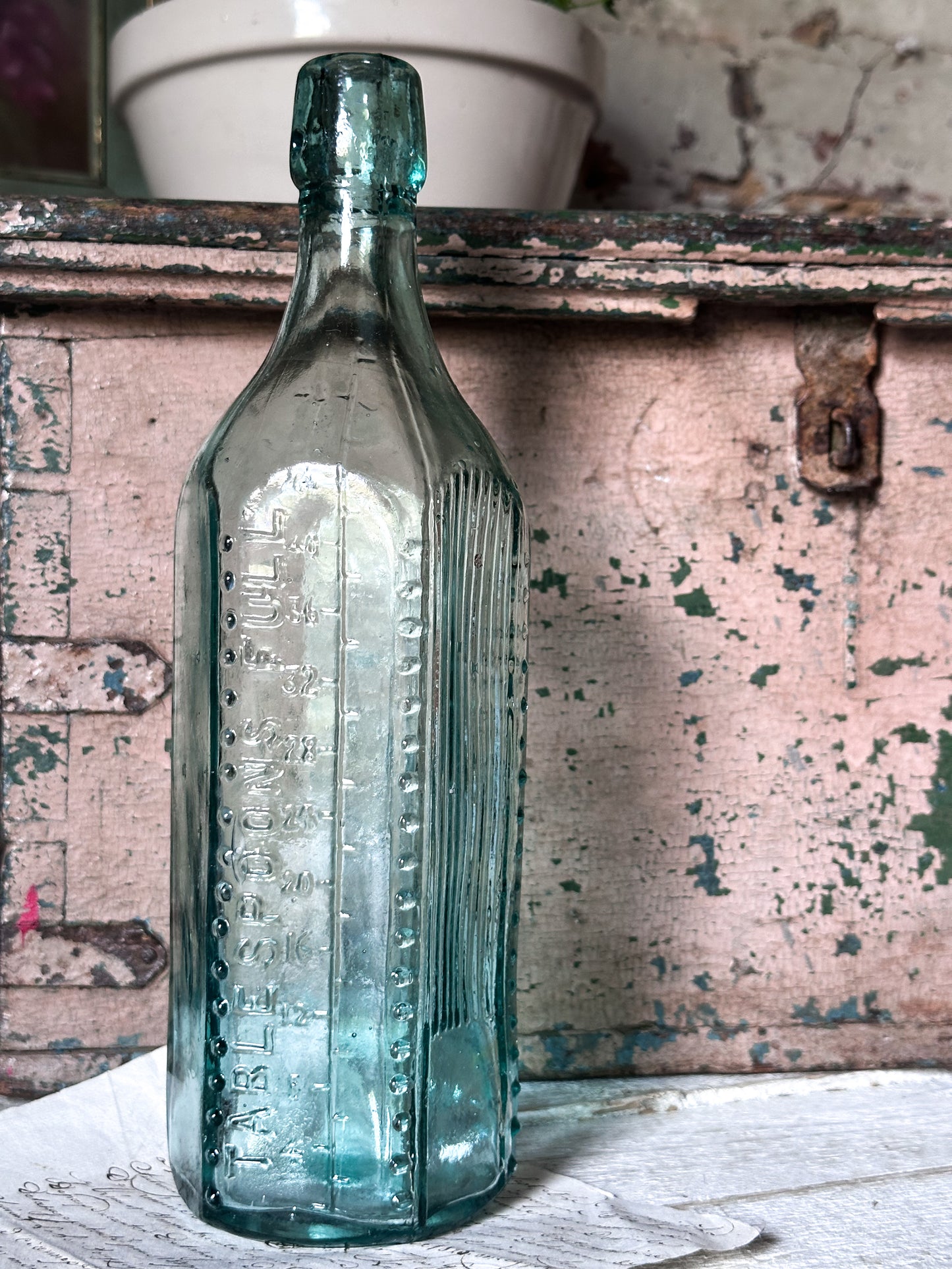 Antique Aqua Glass Bottle – William Hill Glasgow