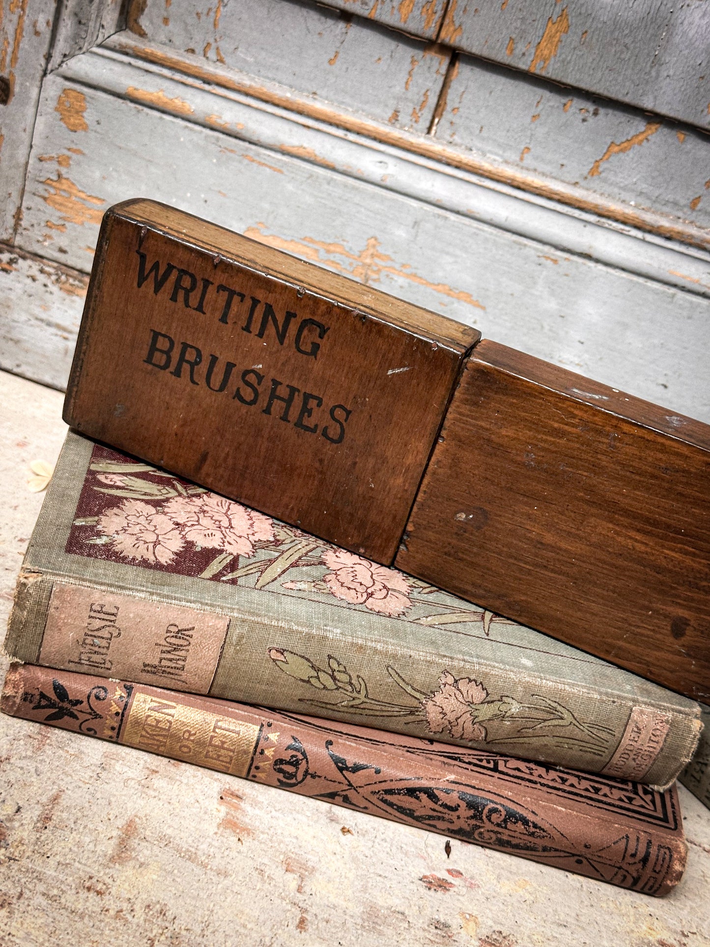 Antique Wooden Writing Brush Box – Hand-Painted Lettering | Typography & Stationery Collectors