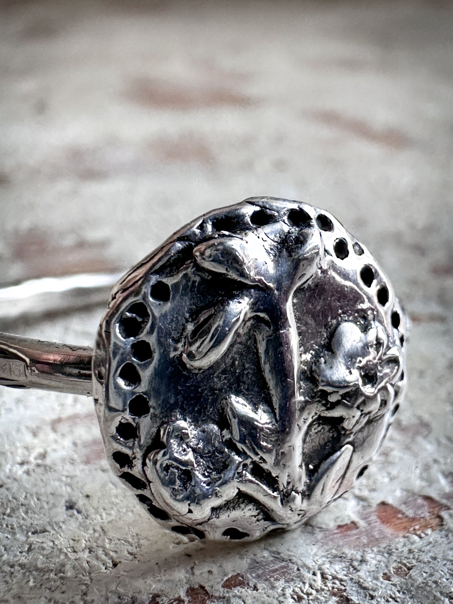 Moonlit Daffodil Ring Fine Silver Botanical Ring Antique Wedgwood Sprig