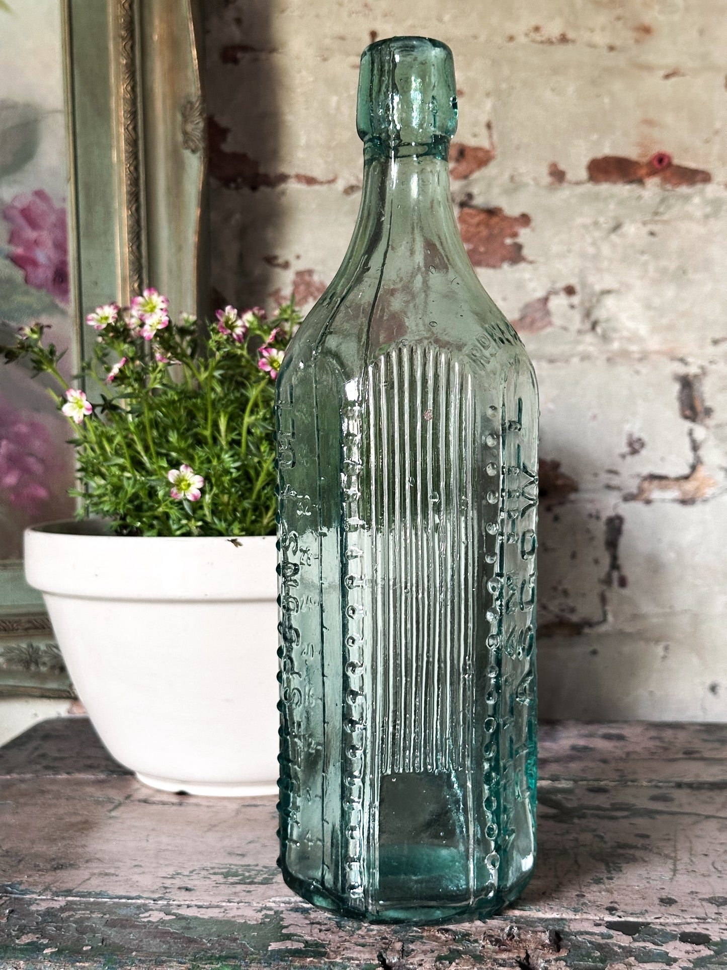 Antique Aqua Glass Bottle – William Hill Glasgow