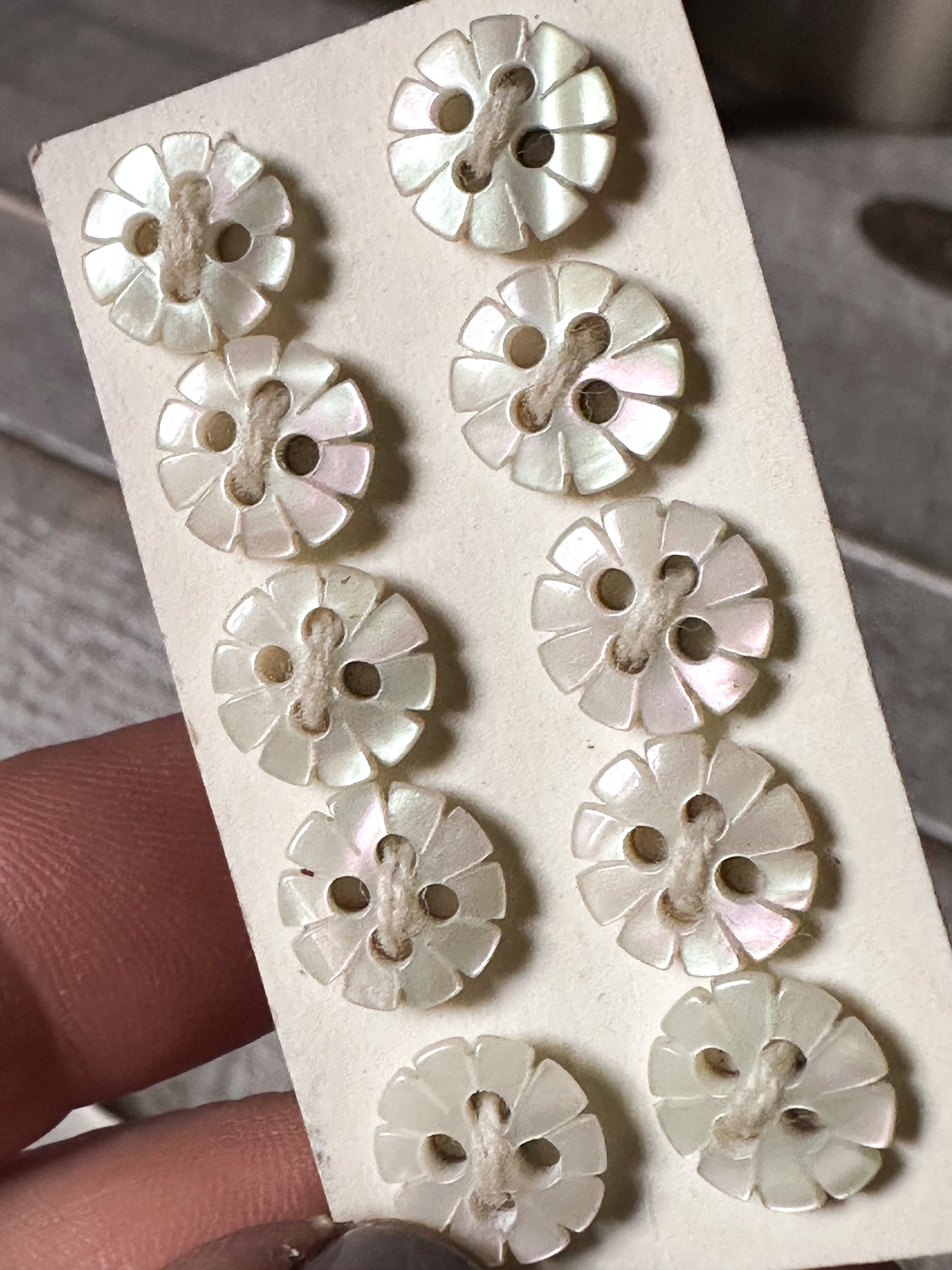 Victorian Mother of Pearl Flower Buttons – Deadstock Set of 10