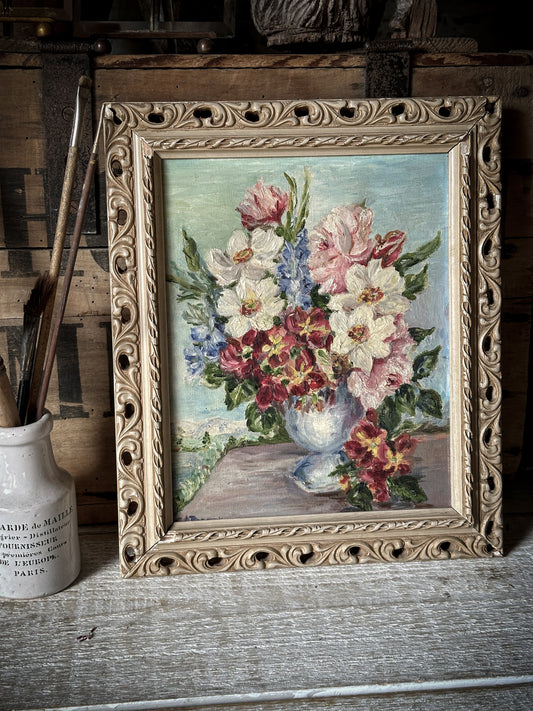 A beautiful vintage Oil Painting of Flowers