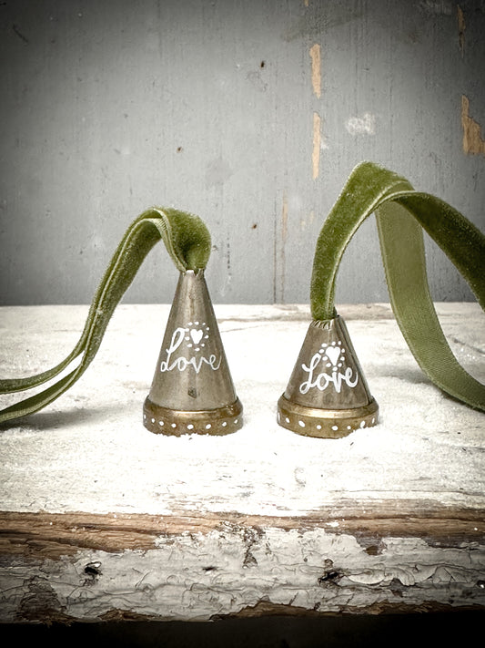 A Hand Painted Vintage Icing Nozzle Christmas Tree Decoration “Love” Green