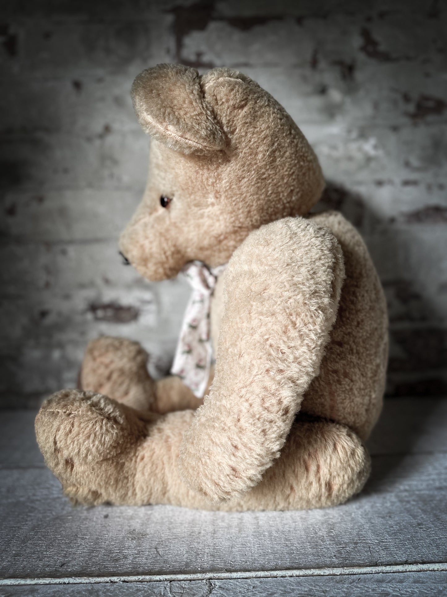 A lovely old large vintage teddy bear