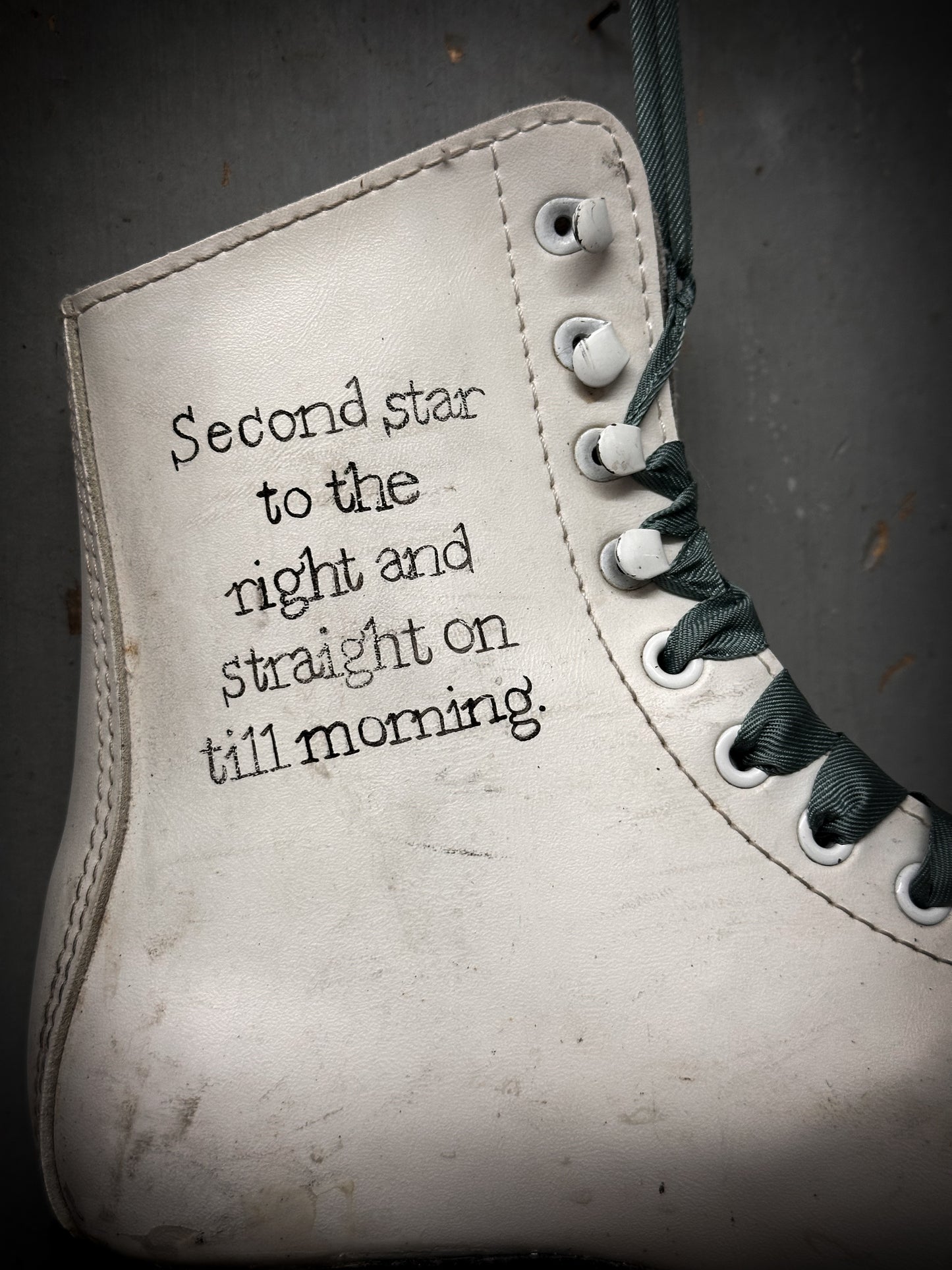 A Beautiful Vintage Christmas Ice Skate Wreath