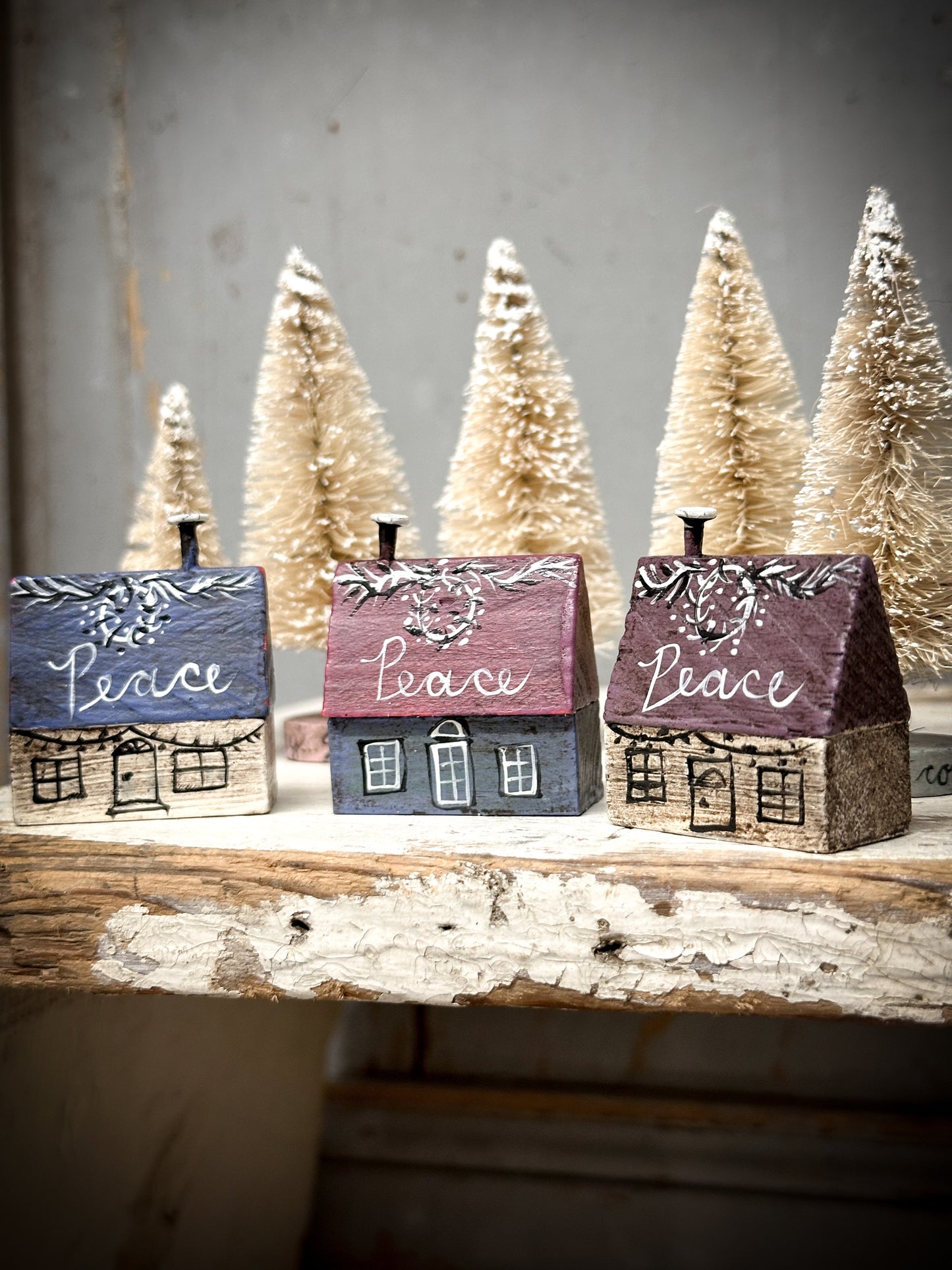 A small Vintage German Erzgebirge Putz Wooden Village House “Peace”