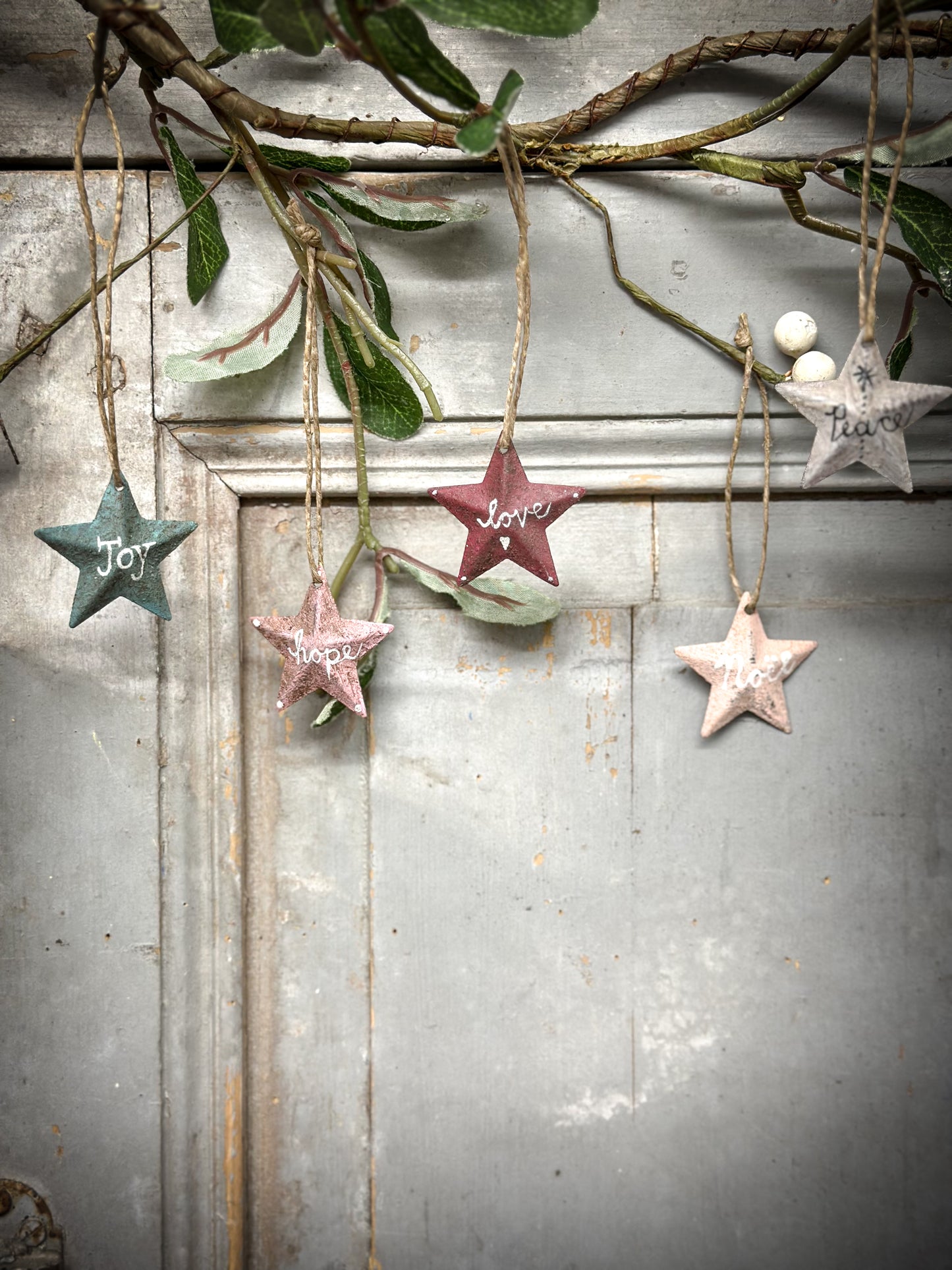 A Mini Pale Pink Tin Barn Star Christmas Decoration “Noël”