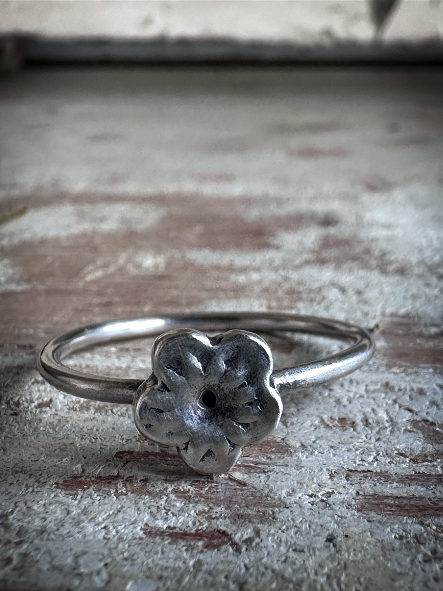 Little Meadow Flower Ring – Fine Silver Botanical Ring