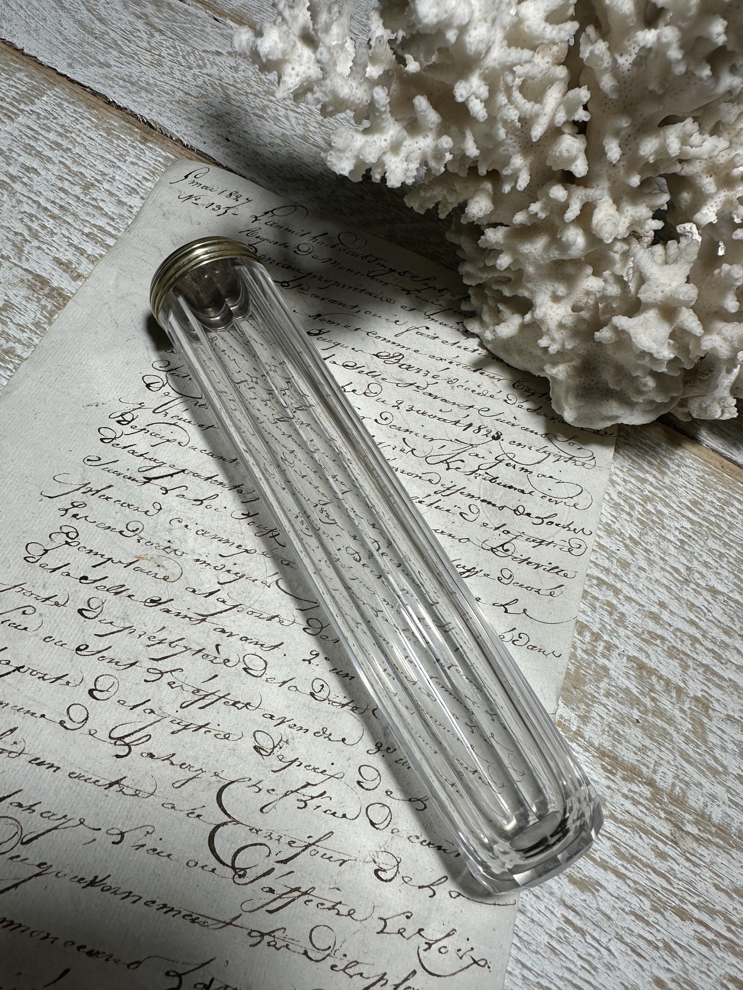 An Art Deco Glass Hatpin bottle