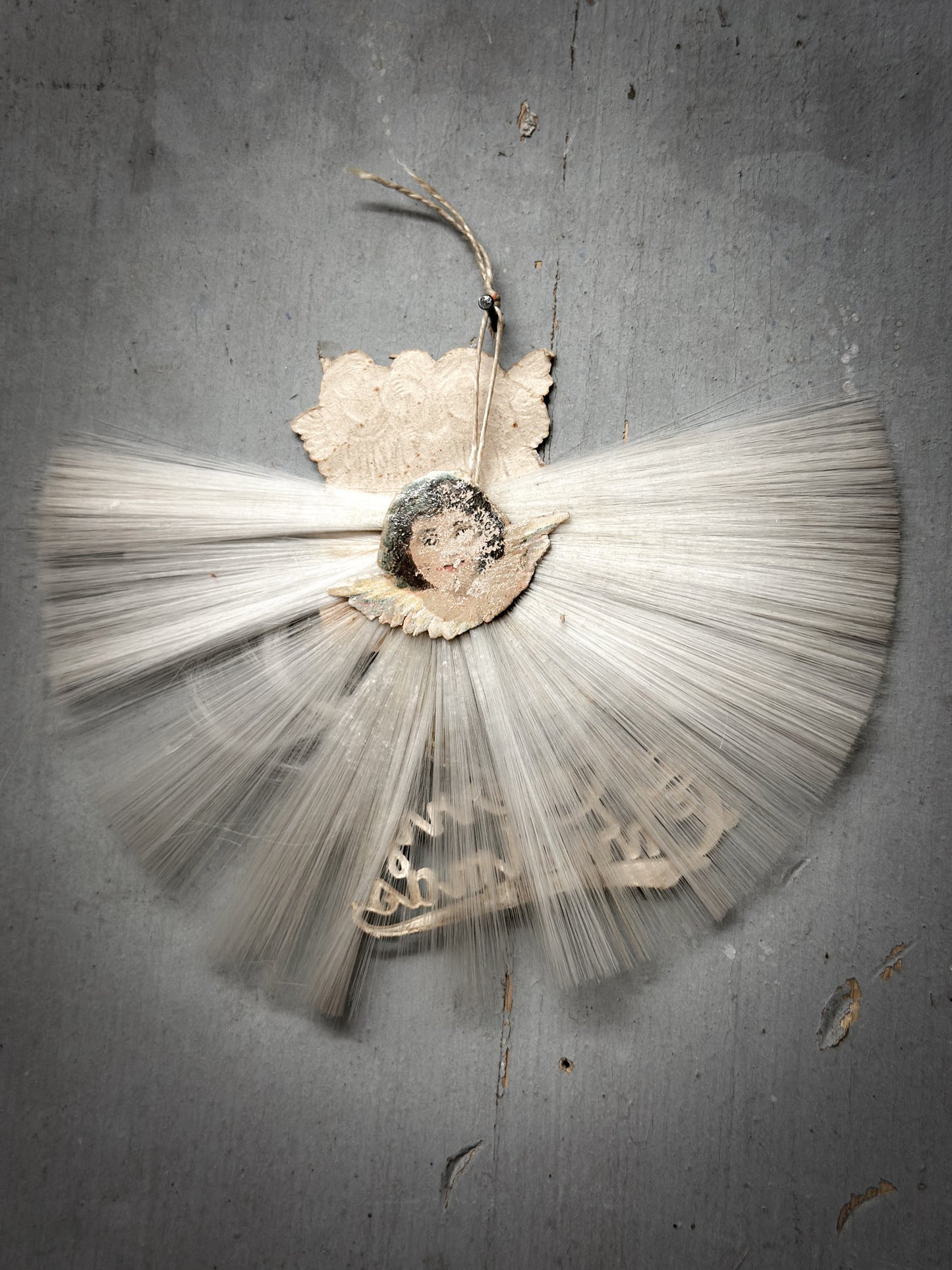 Antique German Spun-Glass Fan Ornament with Angels & Spun-Glass Rosettes (c. 1890–1910)