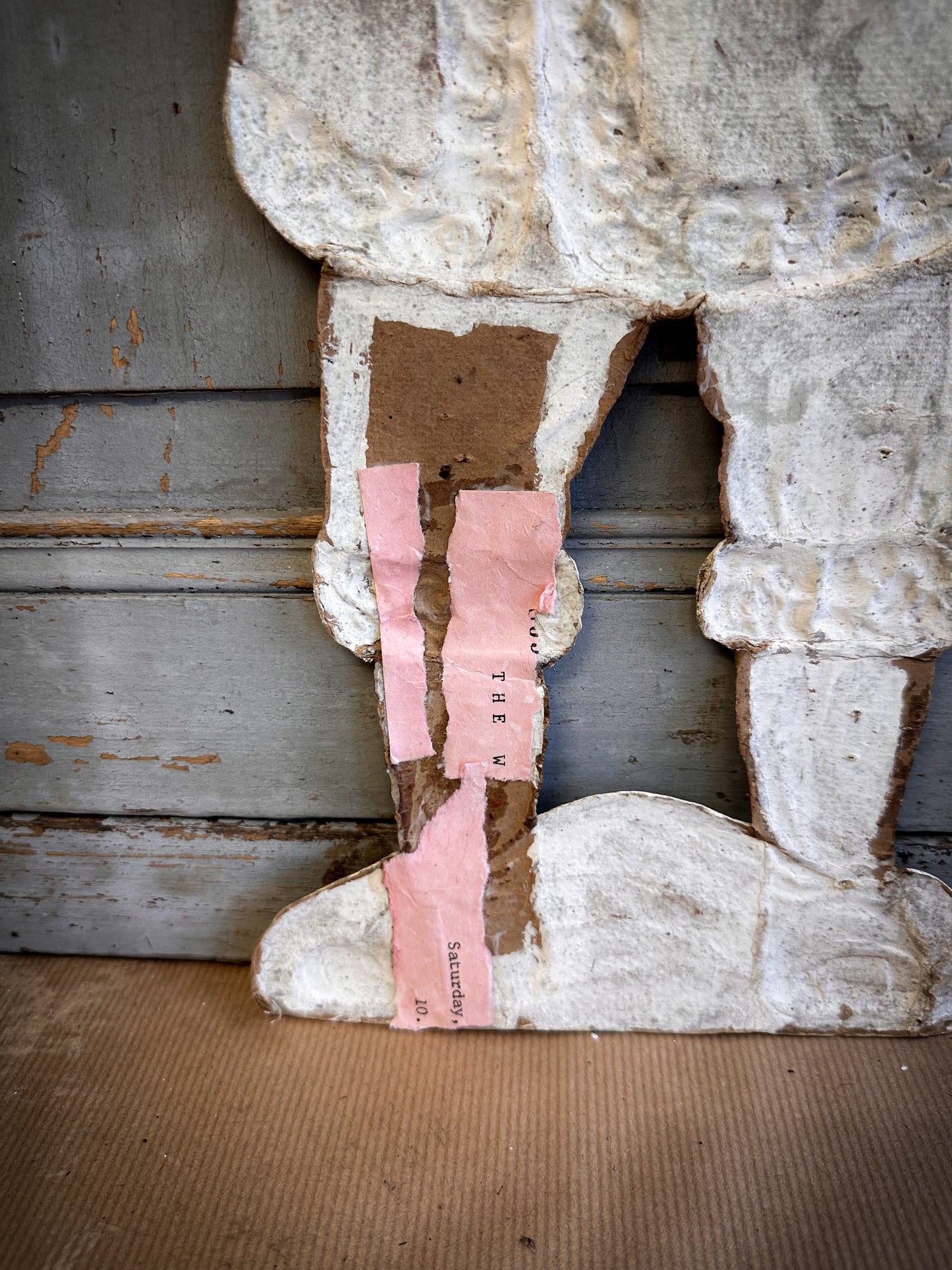 Early 20th-Century German Father Christmas Plaque
c.1920–1935 With Oral Provenance from the Bletchley Museum Collection