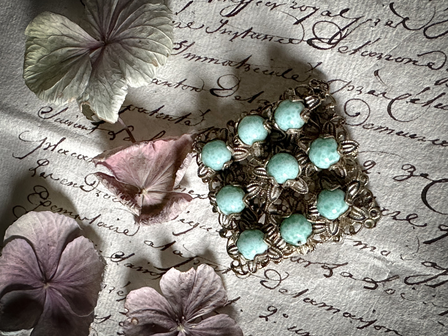 Stunning antique Czech Peking glass filigree brooch