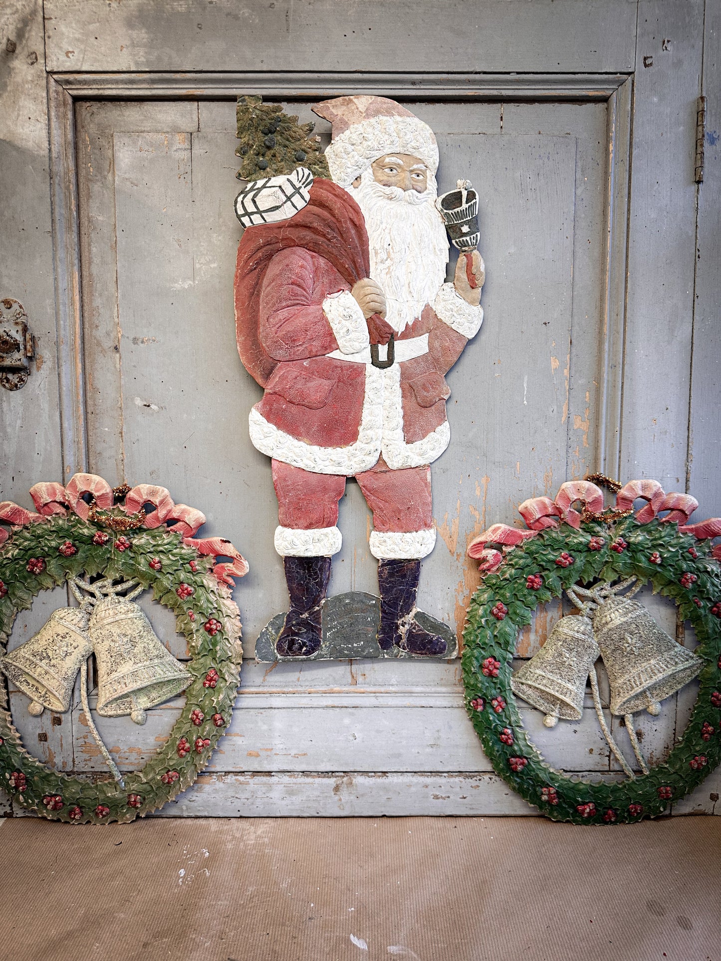 Early 20th-Century German Father Christmas Plaque
c.1920–1935 With Oral Provenance from the Bletchley Museum Collection