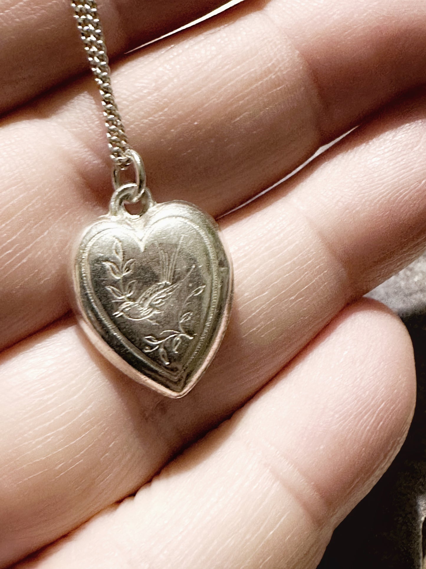 Pretty Victorian silver love token with swallow birds