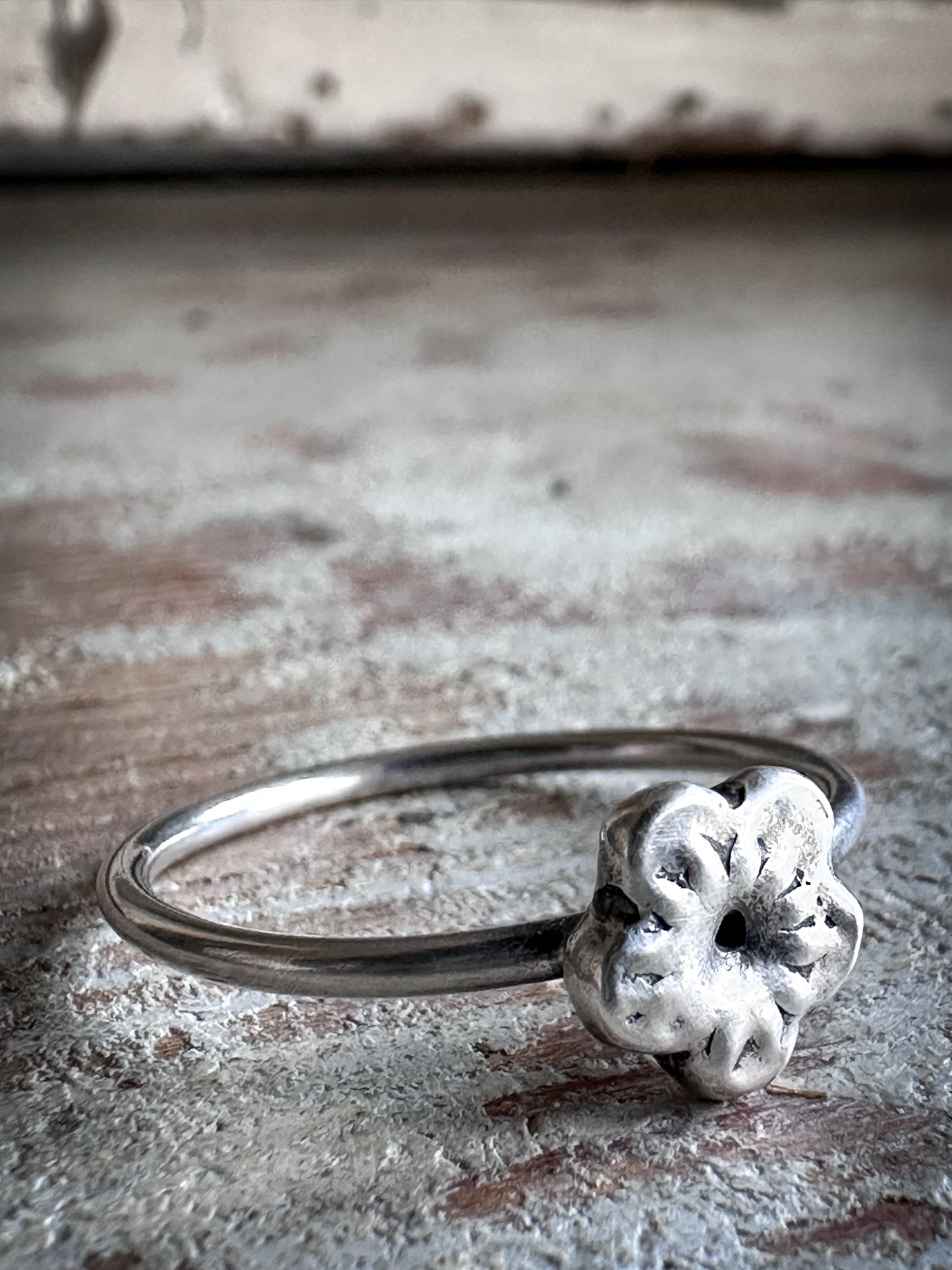 Little Meadow Flower Ring – Fine Silver Botanical Ring